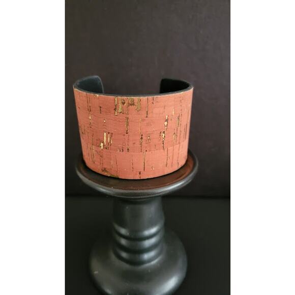 Natural Cork Wide Cuff Bracelet Brown with Gold Flecks Suede Interior Casual‎ - Picture 1 of 9
